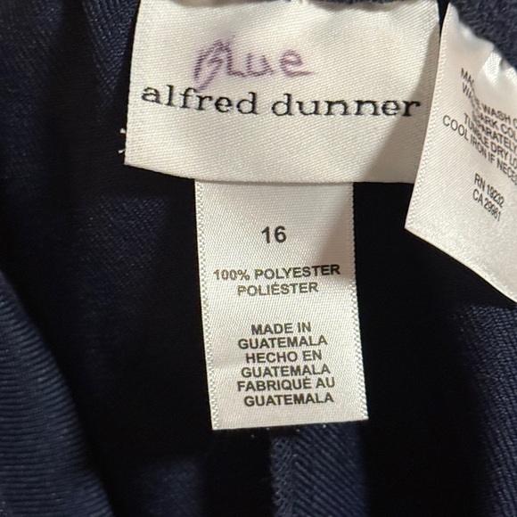 Alfred Dunner womens Classic Navy Trousers - Picture 2 of 4